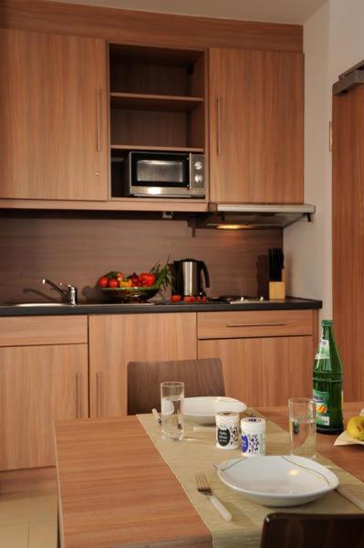 Sleep In - Bielefeld Boardinghouse Aparthotel Exterior foto
